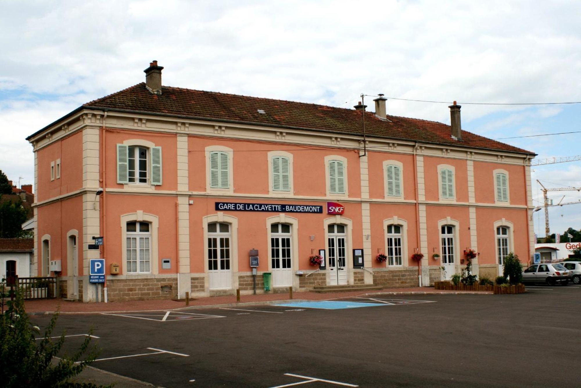 Les Perruchons Ancienne Grange Renovee Avec Soin Villa Ozolles Luaran gambar