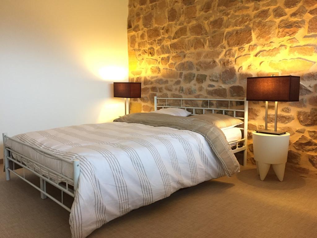 Les Perruchons Ancienne Grange Renovee Avec Soin Villa Ozolles Bilik gambar